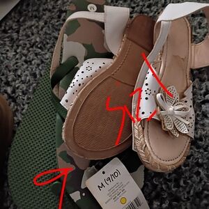 Vintage America Kids Sandals in Green and White